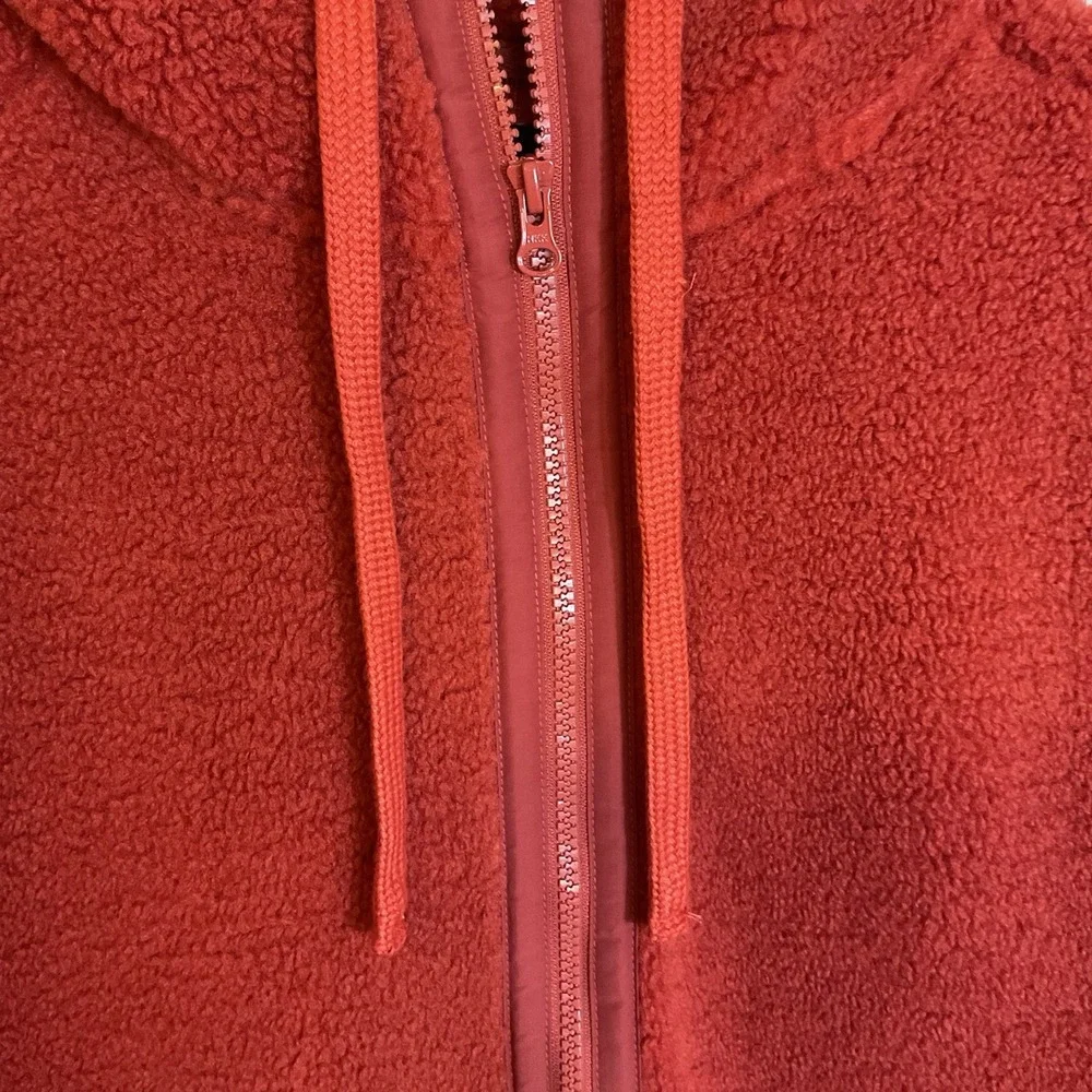 NWOT Original Use Fleece Zip Hoodie, Teddy Bear Style Size‎ Medium Orange Berry